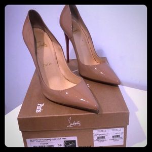 Christian Louboutin So Kate 120 Nude